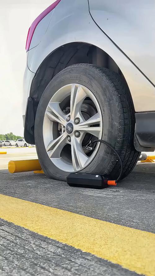 埠威車載充氣泵汽車輪胎自行公路車電動車便攜無線有線充氣寶測壓高壓